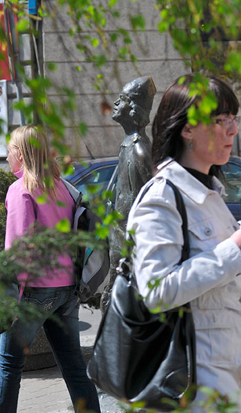 Wędrowiec Rzeźba Gdańska - Michał Kubiak